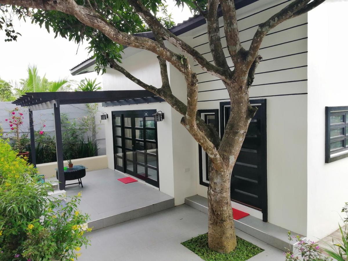 Blue Residence Tagaytay タガイタイ エクステリア 写真