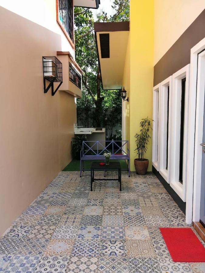 Blue Residence Tagaytay タガイタイ エクステリア 写真